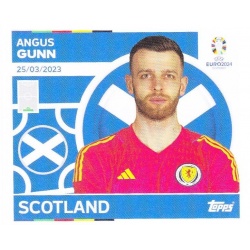 Angus Gunn Escocia SCO 4